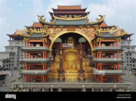 雲天寺！雲海と歴史に包まれた神秘の寺院を探索しよう！